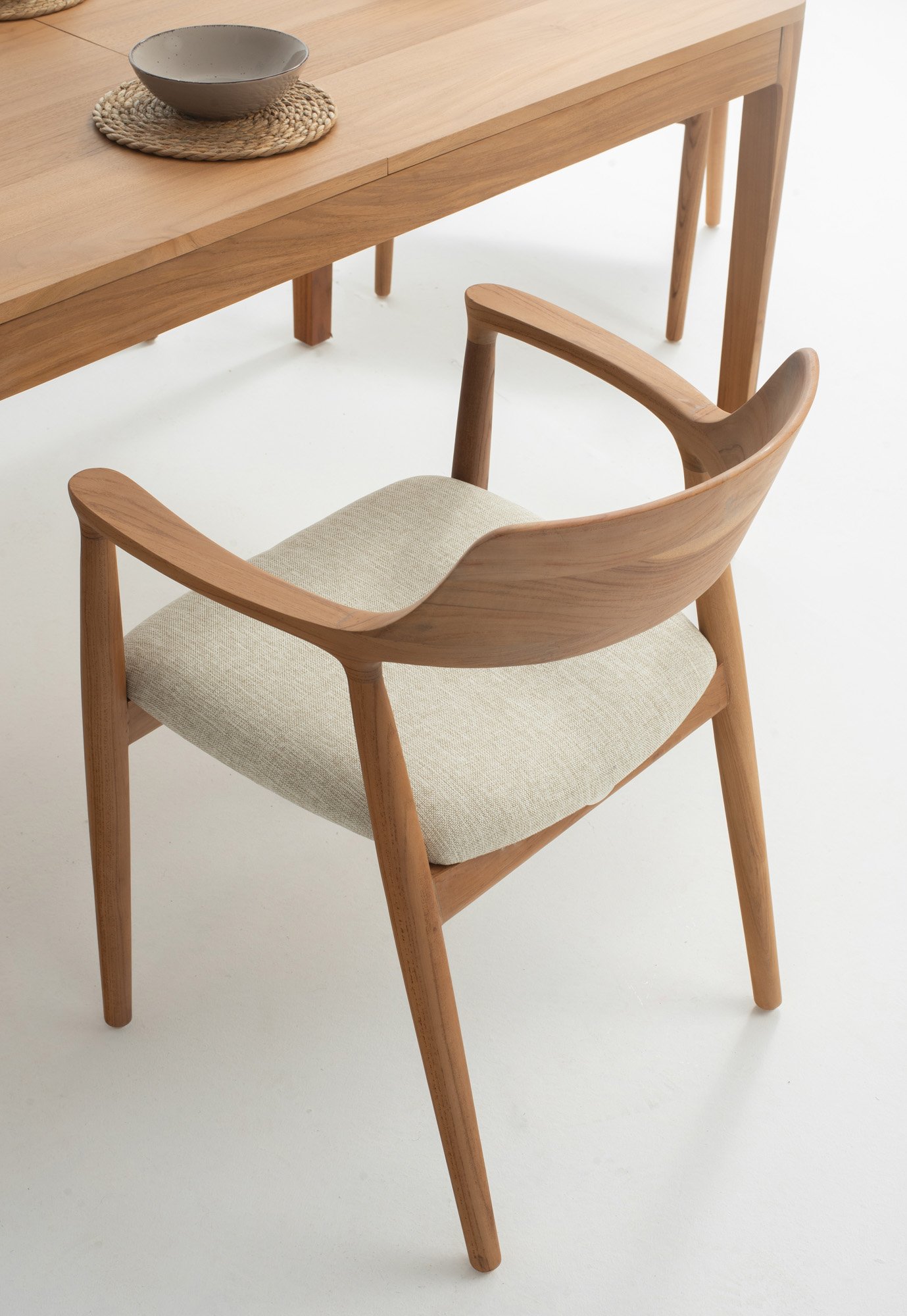 EXTENSION INDOOR DINING TABLE&HIROSHIMA CHAIR Thumbnail